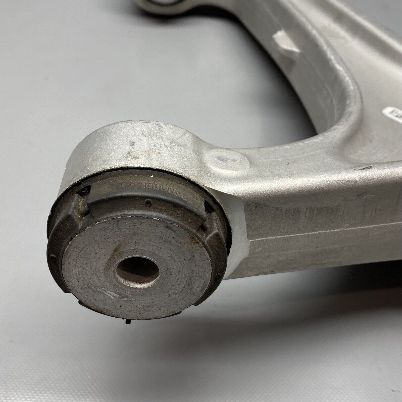MASERATI QUATTROPORTE CONTROL ARM RIGHT FRONT 2014 2015 2016 6701078020 OEM