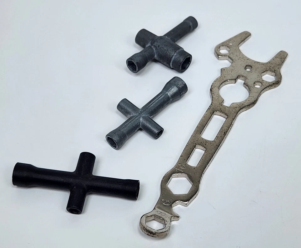 Carson Llave Multifunción G002 Multifunción 1/24 TAMIYA Ranura Coche Llaves Foto 3 de 3