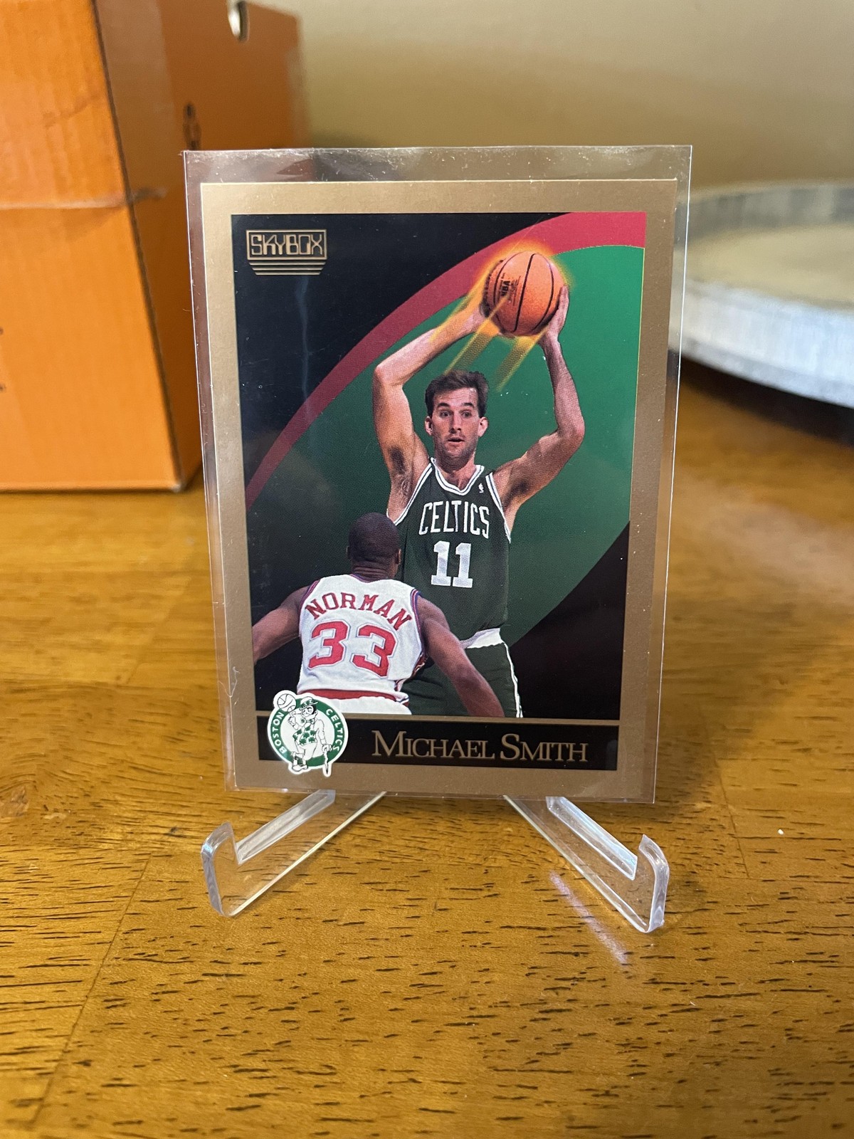 1990-91 SkyBox #24 Michael Smith