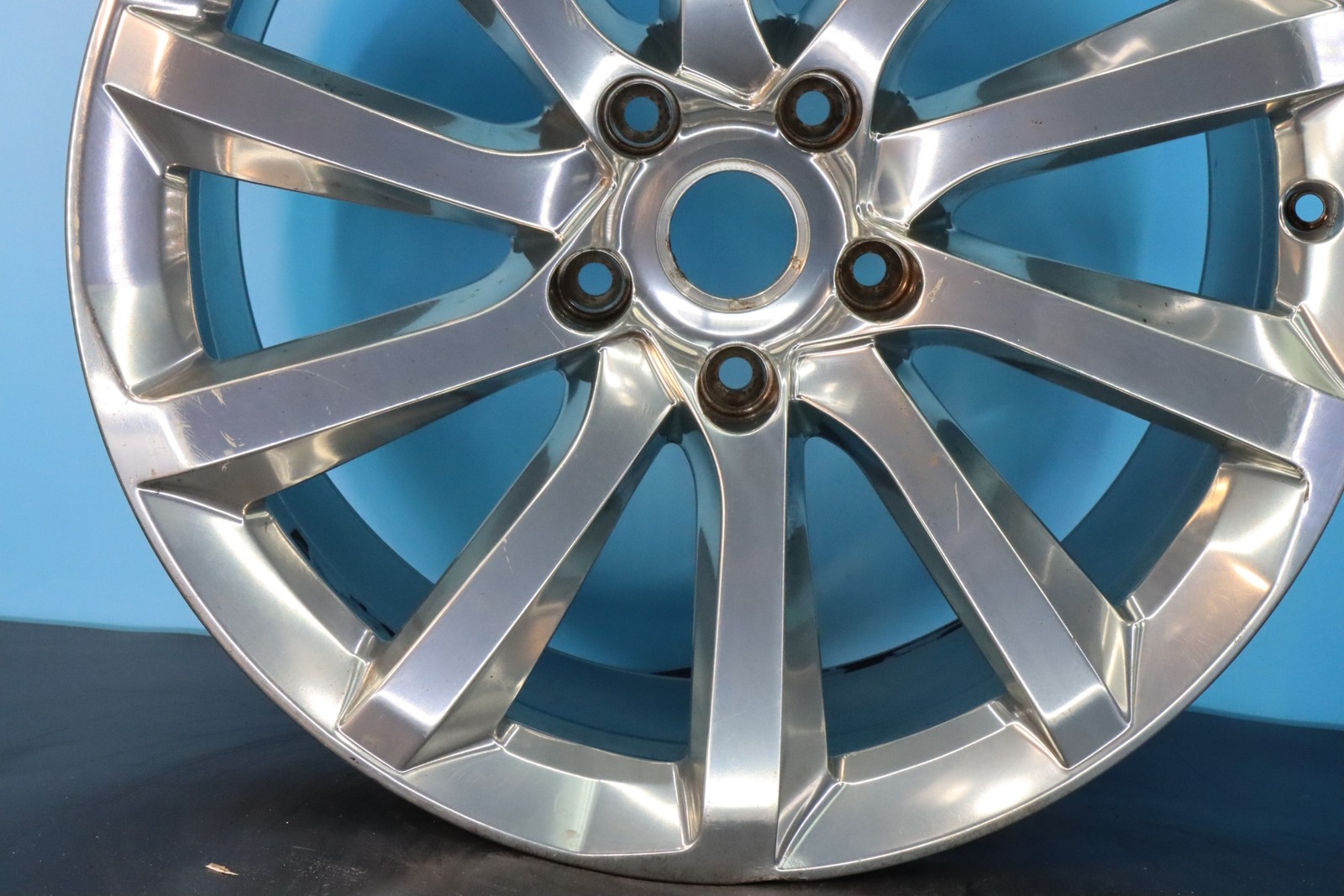 Bentley Bentayga 2015 16 17 18 19 20 21 22 2023 20" OEM Rim Wheel 36A601025