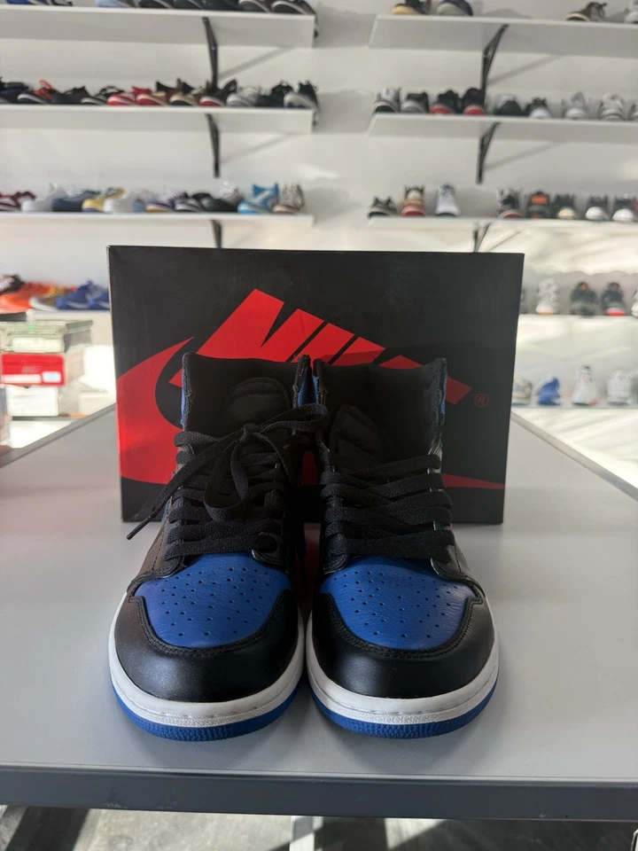 Size 10.5 - Jordan 1 Retro OG High Royal - Image 3 of 4