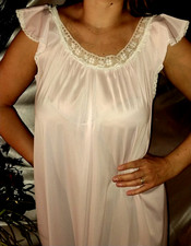 VTG SILKY SEMI SHEER PINK FLUTTER SLV MISS ELAINE GOLD TAG 50S NIGHTGOWN GOWN 46