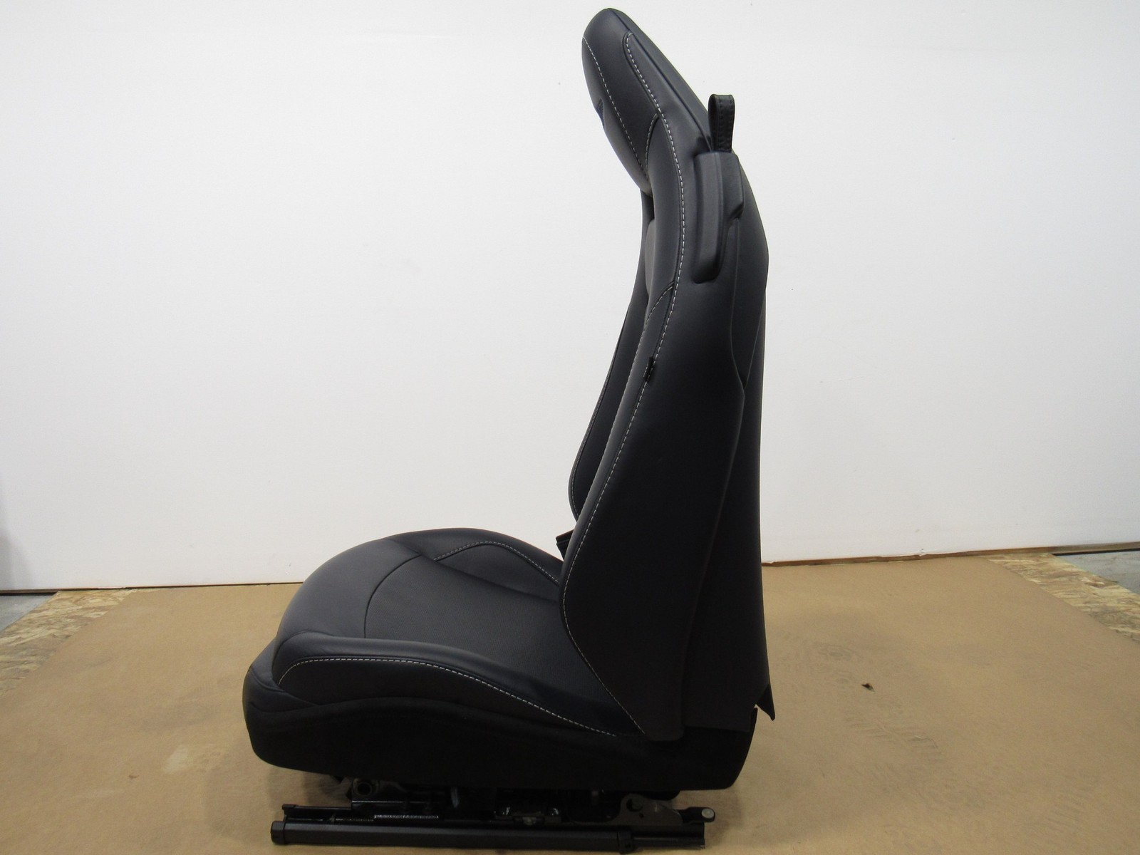 18-21 Aston Martin Vantage 2020 Front Left Driver Upper Lower Seat Assembly Y2