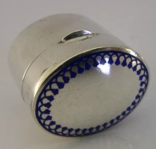 BEAUTIFUL SOLID SILVER & BLUE ENAMEL BOX c1950 30g