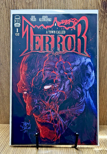 A Town Called Terror #1 - Cover B - Szymon Kudranski Variant - 1st Printing 2022