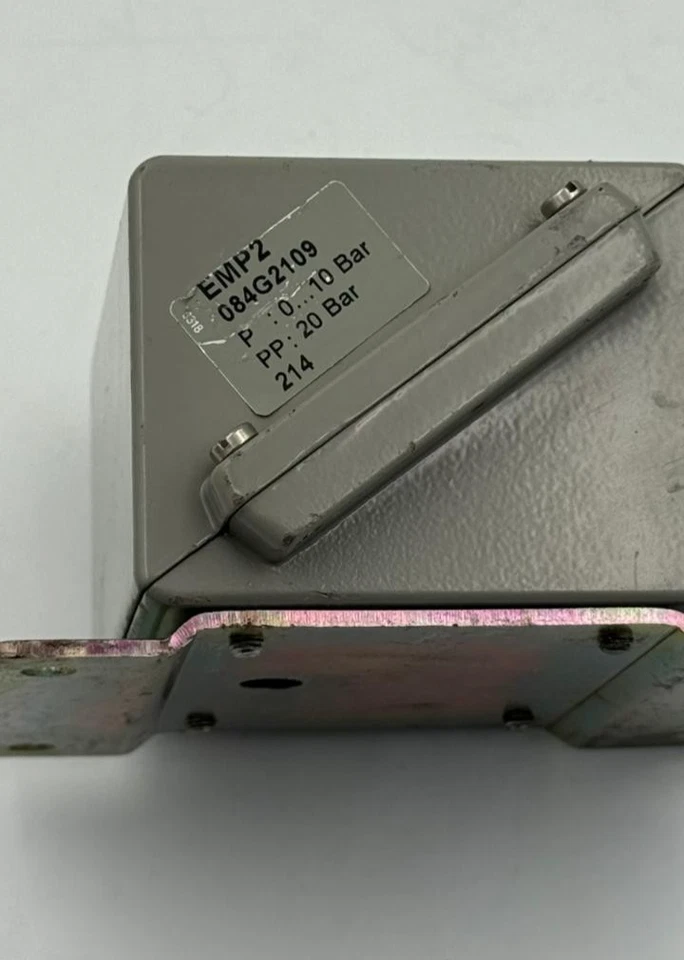 Danfoss EMP2 084G2109| Pressure Transmitter | 0-10 Bar Range | 4-20 mA output - Image 3 of 4