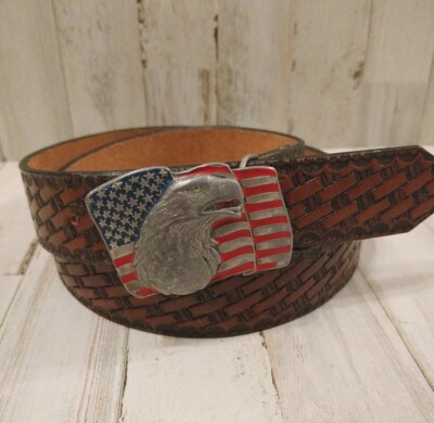 Siskiyou Patriotic American Flag Bald Eagle Belt Buckle With Tooled