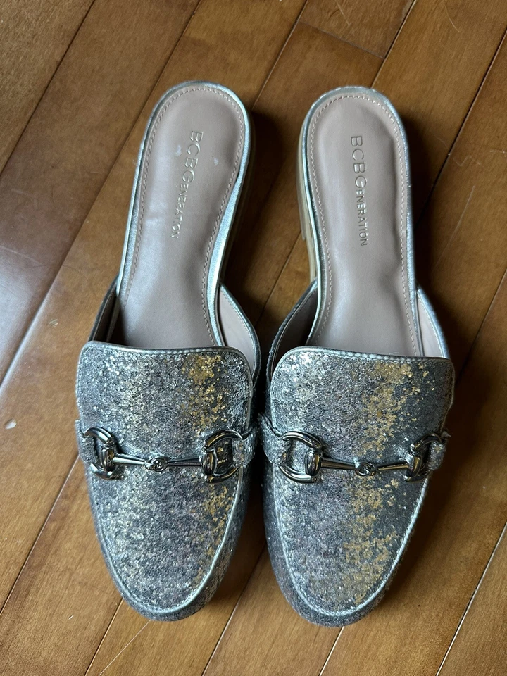BCBGenerational Zorie Bit Silver Glitter Mules Size 9 - Image 3 of 4