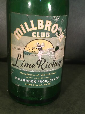 ANTIQUE SODA BOTTLE MILLBROOK CLUB GOLF NEAT GOLFER GRAPHIC LIME RICKEY VINTAGE