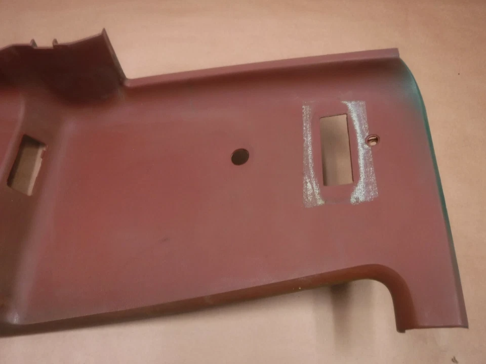 Jeep Comanche MJ 86-92 lado del conductor interior cuarto panel moldura pilar B  Foto 3 de 4