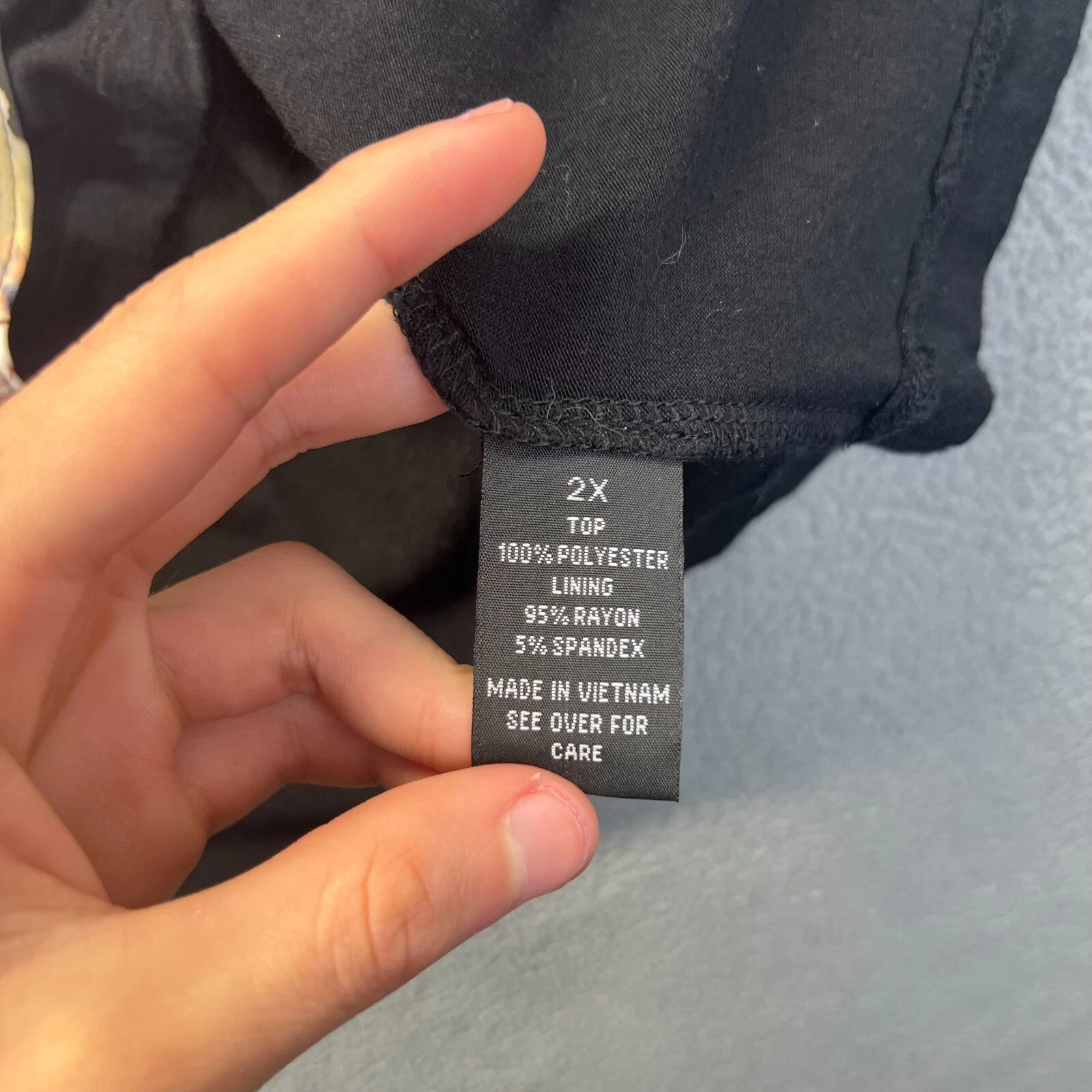 Top tunica donna Alyx taglie forti 2X senza maniche floreale plissettato foderato relax