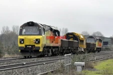 PHOTO  CLASS 70   70810 AND 70804 TOWNIE CROSSING B AND H 24TH JAN 2016