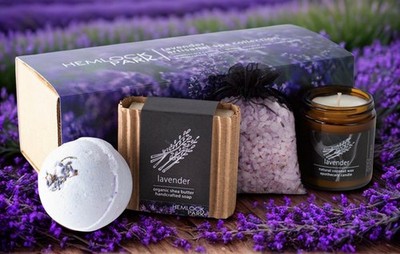 Hemlock Park Lavender Spa Gift Set Candle Soap Bath Bomb Salt Relax Kit
