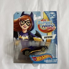 Hot Wheels DC Super Hero Girls BATGIRL Character Car Mattel NEW VX