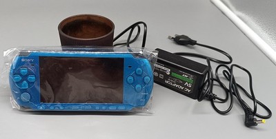 Sony PSP 3004 Slim Lite Vibrant Blue Blau Playstation Portable inkl. Ladekabel