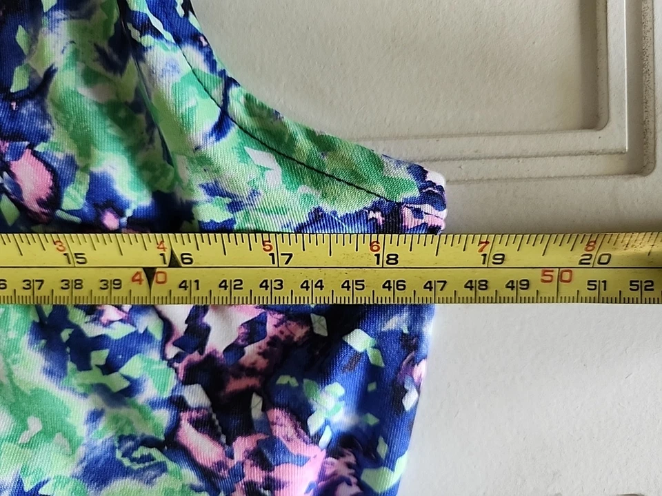 Vestido de golf EP Pro NY Bluebell azul floral desenfoque sin mangas bolsillos FPS-50 MEDIANO Foto 4 de 4