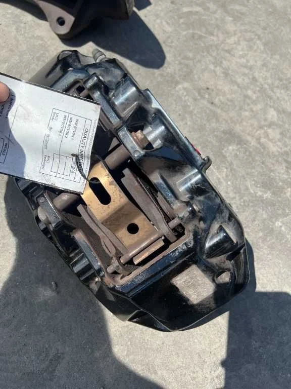 Par de pinzas delanteras Brembo Ford Mustang Shelby GT500 2013-2014 Foto 4 de 4