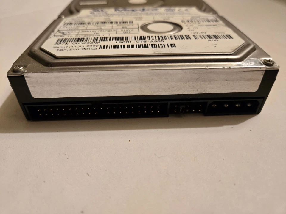 Dell 29CNP Maxtor 51024H2 10GB 3.5" IDE 7200RPM Internal HDD Hard Drive - Image 2 of 3