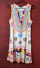 Camisa Sleeveless A-Line Dress White with Modern Abstract Design Cotton Blend S