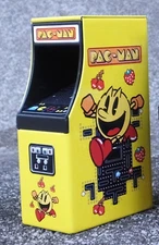 4 Pc - Pac Man, Ms Pac Man, Space Invaders & Hello Kitty Arcade Game 1/24 Minis