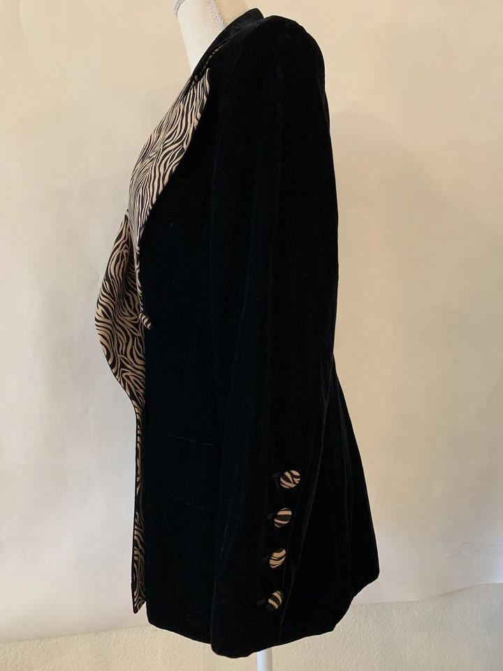 Vintage Escada by Margaretha Ley Zebra print Double Breasted Blazer Jacket sz 40 - Image 4 of 4