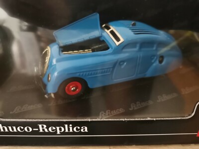 Lot - A Schuco Kommando Anno 2000 Saloon Car Finished in Black in a Schco No. 1500 Garage with
