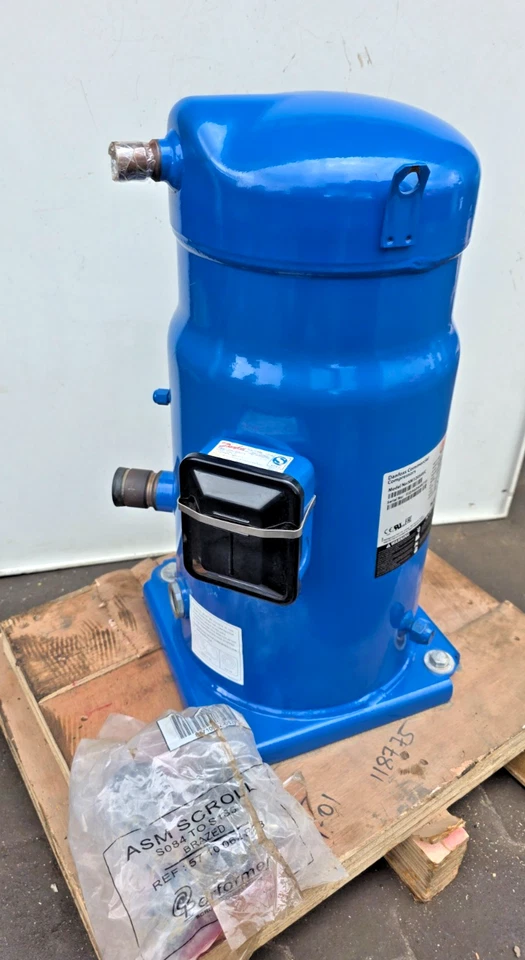DANFOSS SCROLL COMPRESSOR SM120S4VC 460V 3PH 60Hz - Image 2 of 4