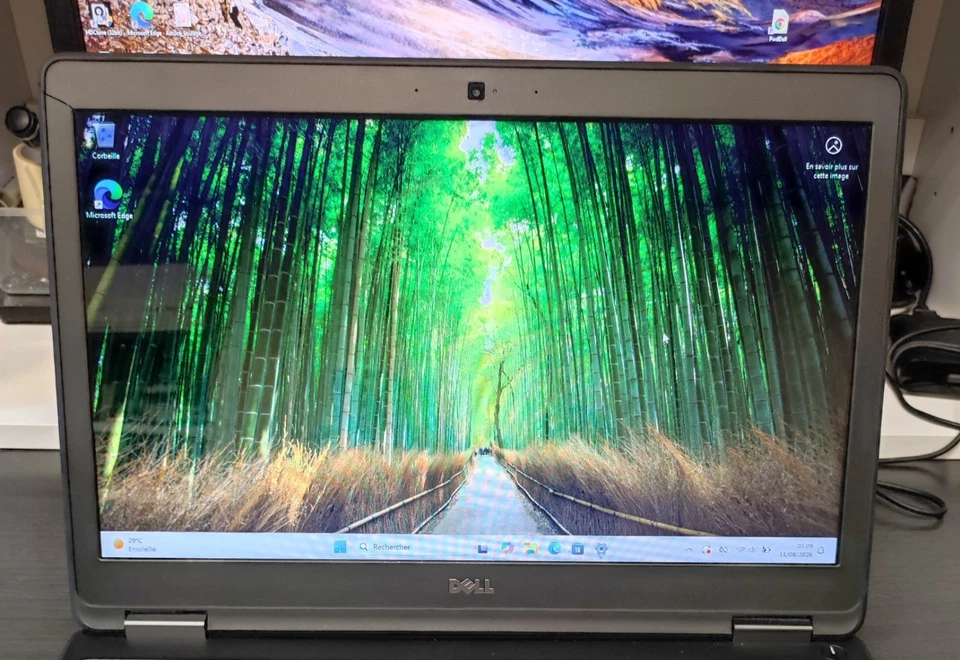 Dell Latitude E5550 · i5-5300U · 8GB · 240GB, photo 3 sur 5
