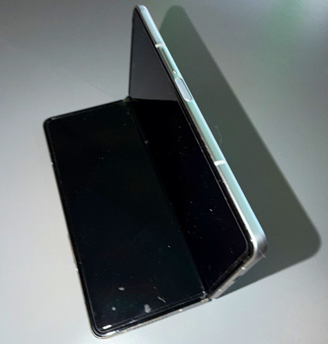 Samsung Galaxy Fold 64GB Silver Foldable 12MP Disassembled For Parts/Repair