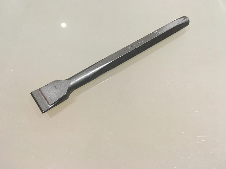 SOUTHERN STONE Tungsten Tip 25mm Fishtail Chisel Italian Carbon Steel Stone Masonry/Carving