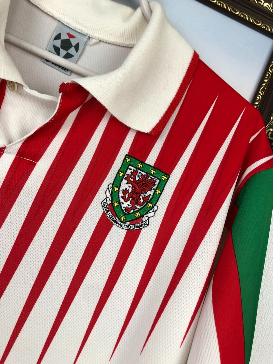 Lotto ロット　1996 サッカー　ウェールズ代表　ユニフォーム　イタリア製 Lotto ロット 1996 サッカー ウェールズ代表 ユニフォーム
