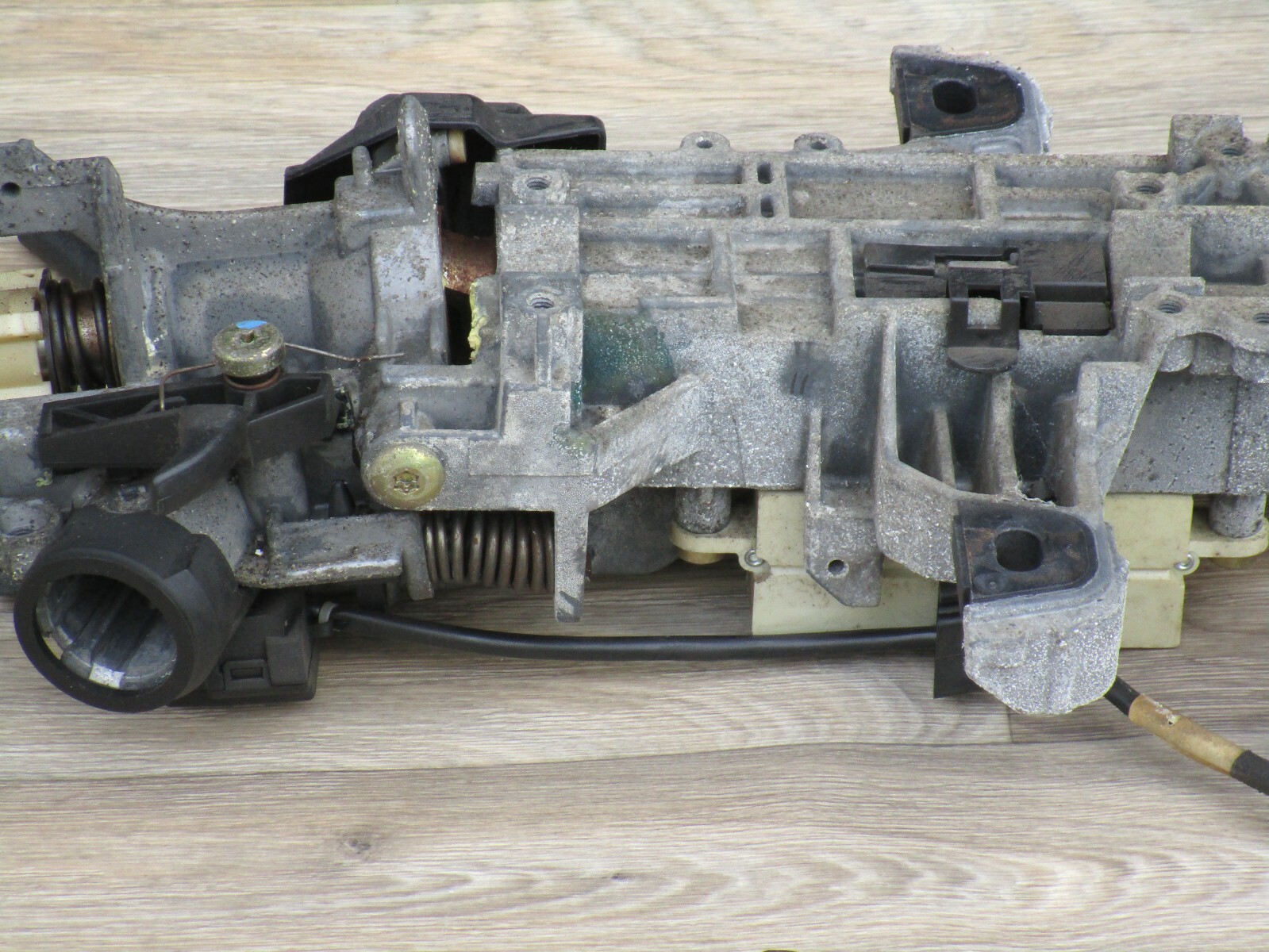 Picture 4 of 12