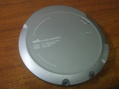 ソニー製 ポータブルCDプレーヤー「CDウォークマン D-EJ2000」 SONY D