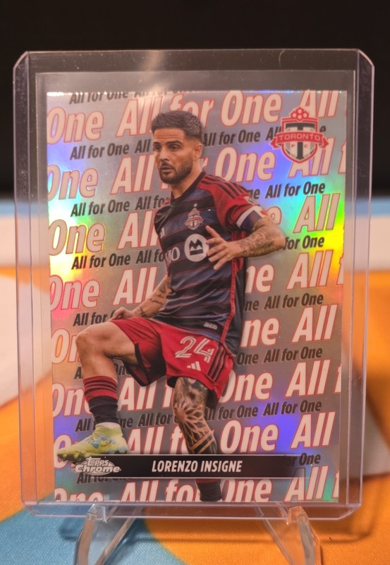 💥2024 Topps Chrome Mls - Team Tags Lorenzo Insigne #TT-3💥