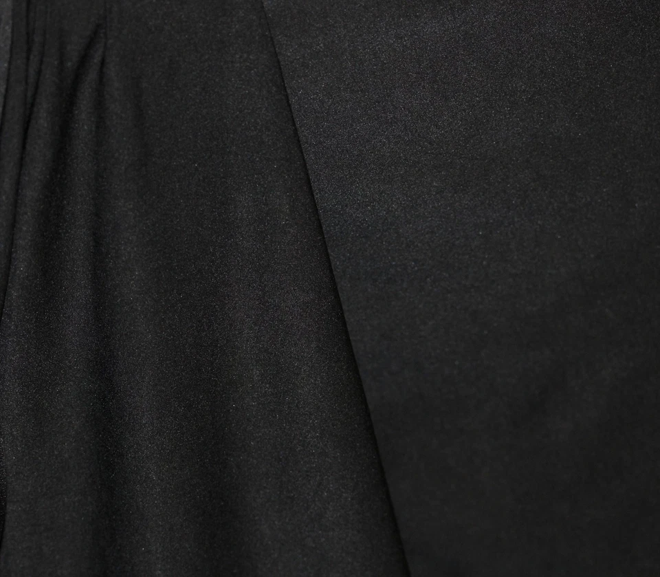 10 YD JERSEY MICROFIBER LYCRA ATHLETIC FABRIC 4 WAY STRETCH COLOR BLACK 62" WIDE - Image 2 of 3