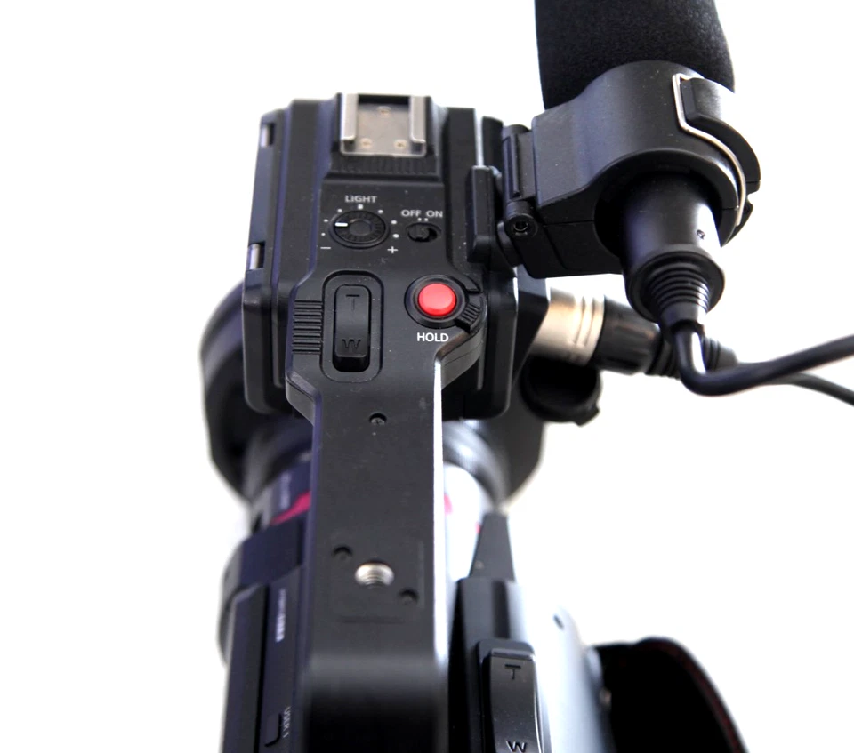 Panasonic AG-CX10 4K 60P UHD Professional Camcorder w/ Mic - Very Good Condition - Image 4 of 4