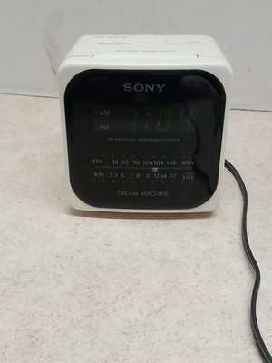 Clean Vintage Sony Cube Dream Machine ICF-C120 Digital Clock Radio Alarm White 
