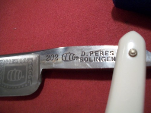 Daniel Peres Straight Razor #202, w/ Box, NOS NIB - Picture 4 of 4