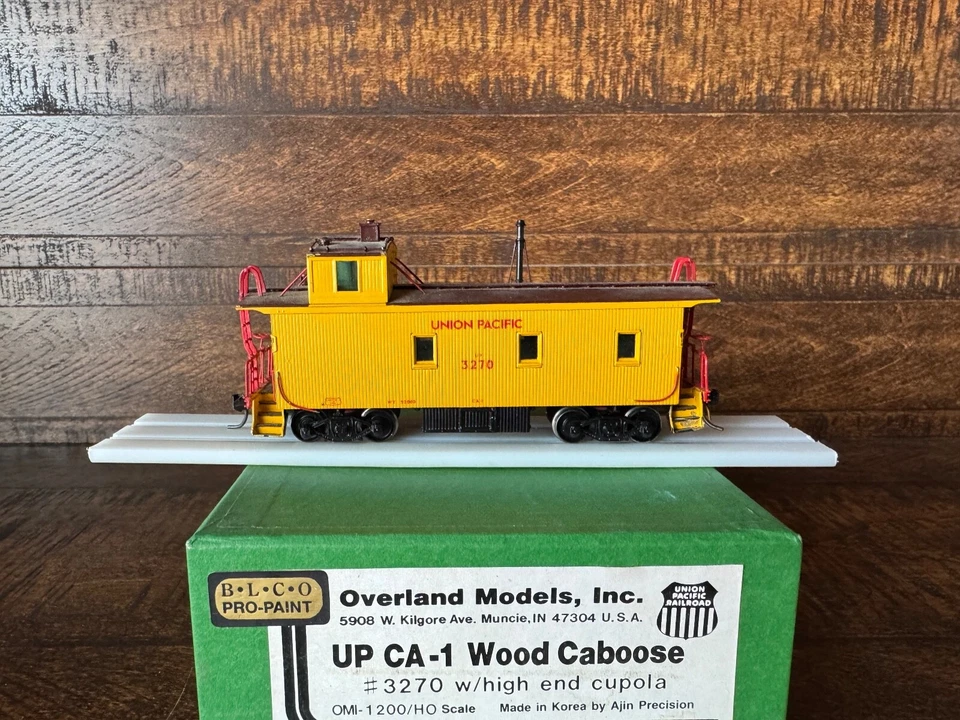 Overland Models Brass OMI 1200 Union Pacific CA-1 Wood Caboose BLCO PRO PAINTED - Image 3 of 4