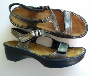 NAOT Women's Bronze Leather Sandals Wedge Comfort Size 39 US 8.5 | eBay