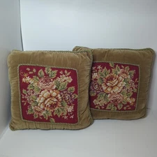Vintage Needlepoint Small Throw Pillow 13.5x13.5" Floral Red & Dark Tan Zipper