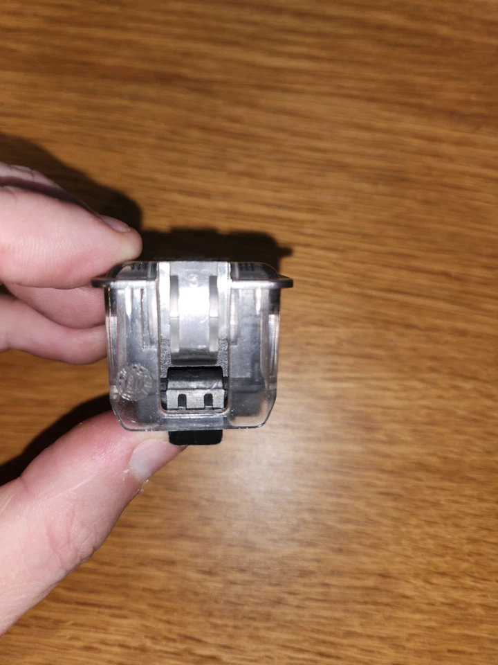 7700771935 light and bulb for RENAULT MEGANE II SCENIC II 2003 -2012 - Image 4 of 4