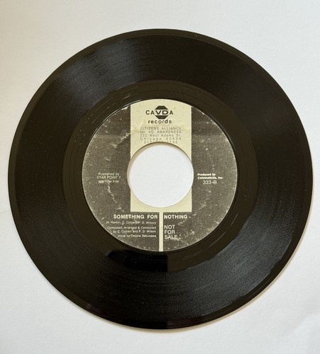 RARE 45 Wolfman Jack/Debbie Sabusawa 1975 Free Shots/Something For Nothing Funk - Picture 2 of 2