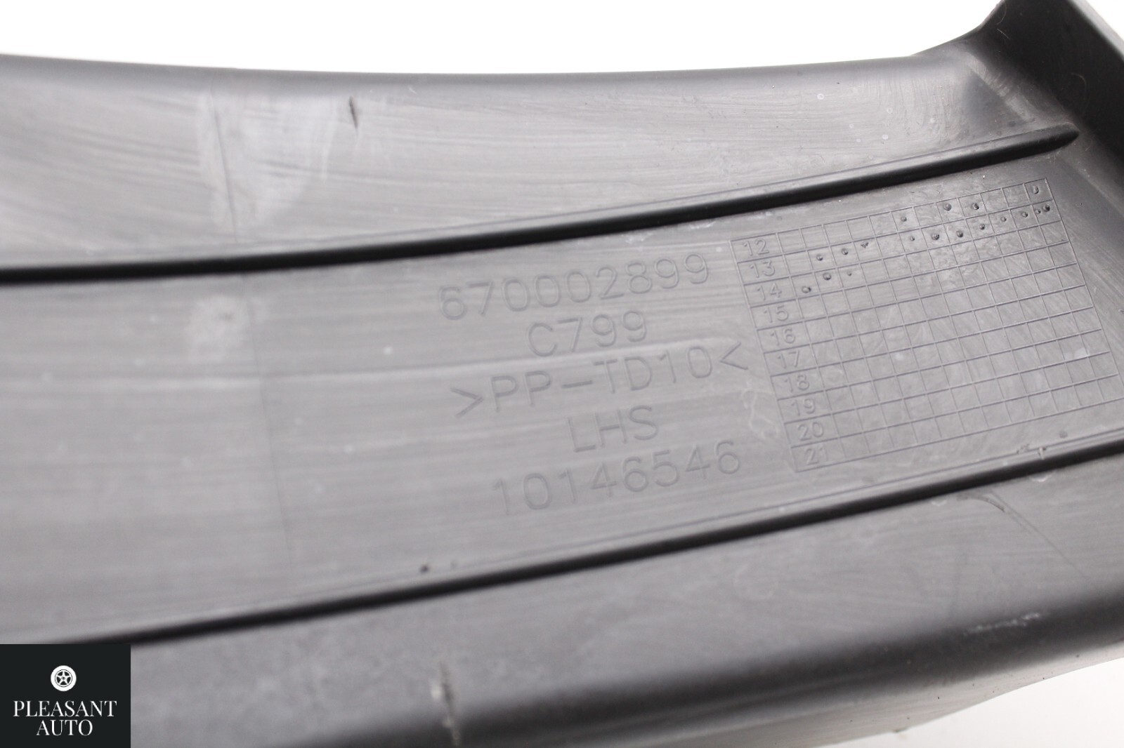 2014-2020 MASERATI QUATTROPORTE LEFT DRIVER FRONT AIR INTERCOOLER DUCT OEM