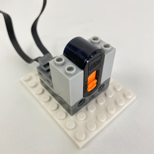 LEGO - Genuine Power Functions - 8884 - Power Functions IR Receiver - Tested - Picture 1 of 5