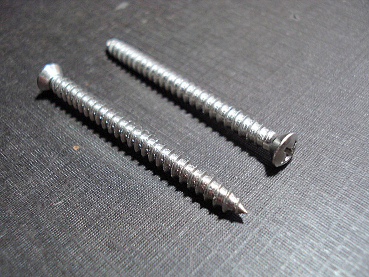 75 pcs #8 with #6 stainless phillips oval head garnish trim moulding screws Ford