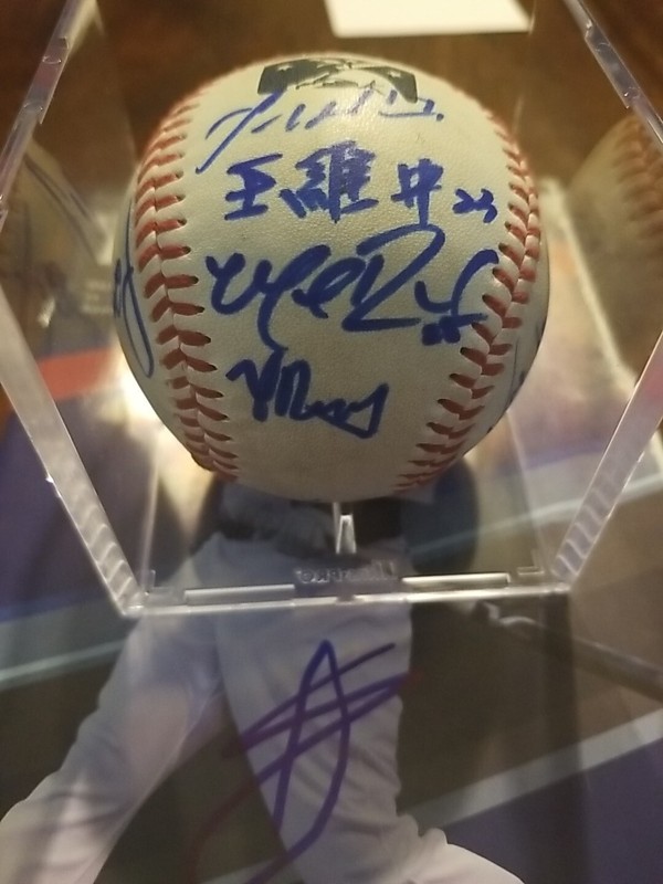 Yasiel Puig Autograph Game used MILB baseball 19 Player's Total