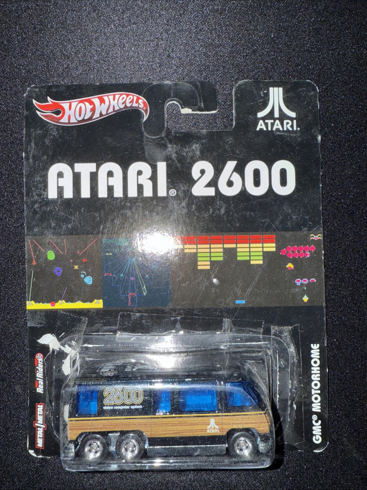 2012 HOT WHEELS POP CULTURE ATARI GMC MOTORHOME ATARI 2600 REAL RIDERS AR5