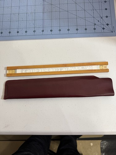 Vintage Frederick POST Company n.1447 SLIDE RULE con custodia in pelle - Foto 1 di 7