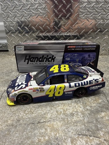 2010 Jimmie Johnson #48 Lowe's Sonoma Win Raced Version 1:24 NASCAR ARC